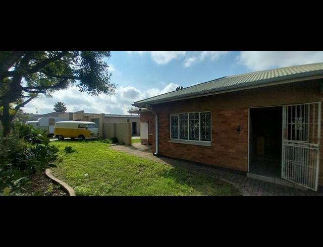 3 BEDROOM HOUSE FOR SALE IN HOMESTEAD